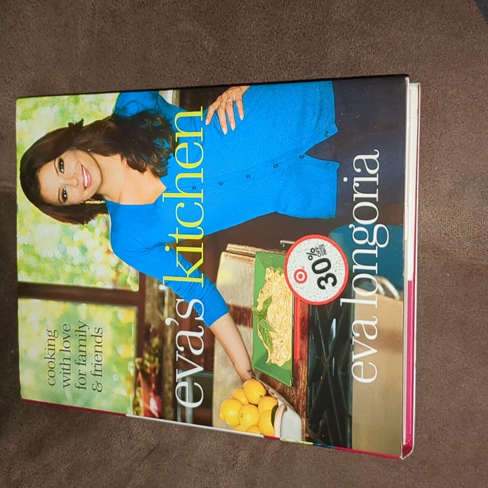 EVA'S KITCHEN By Eva Longoria book